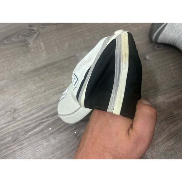 Vintage Men Sidney Crosby 87 NHL Fan Cap Snap Back White - Picture 3 of 6